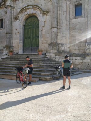 Sicily Divide chiesa